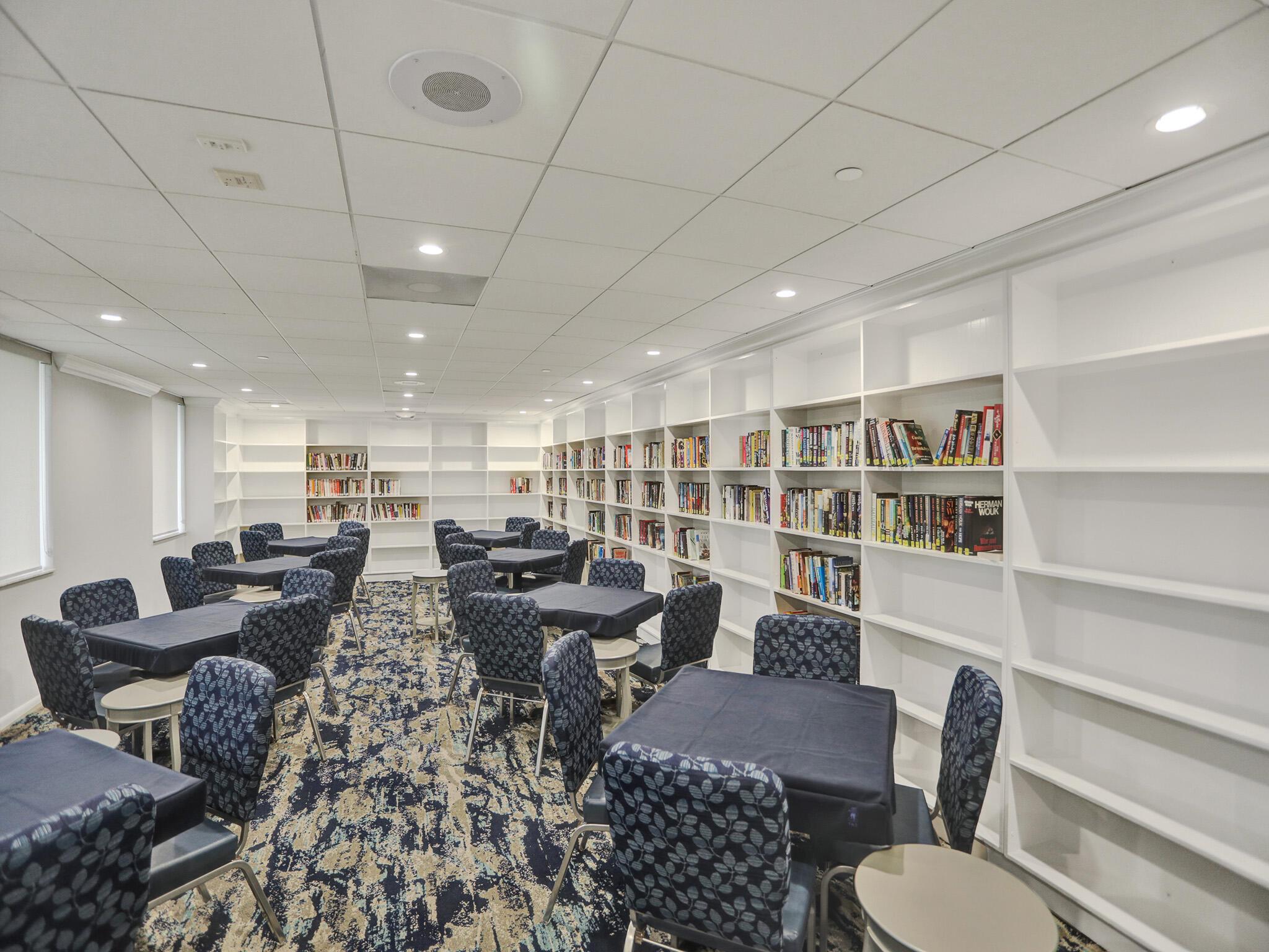 HUNTINGTON LAKES SEC THRE - Residential