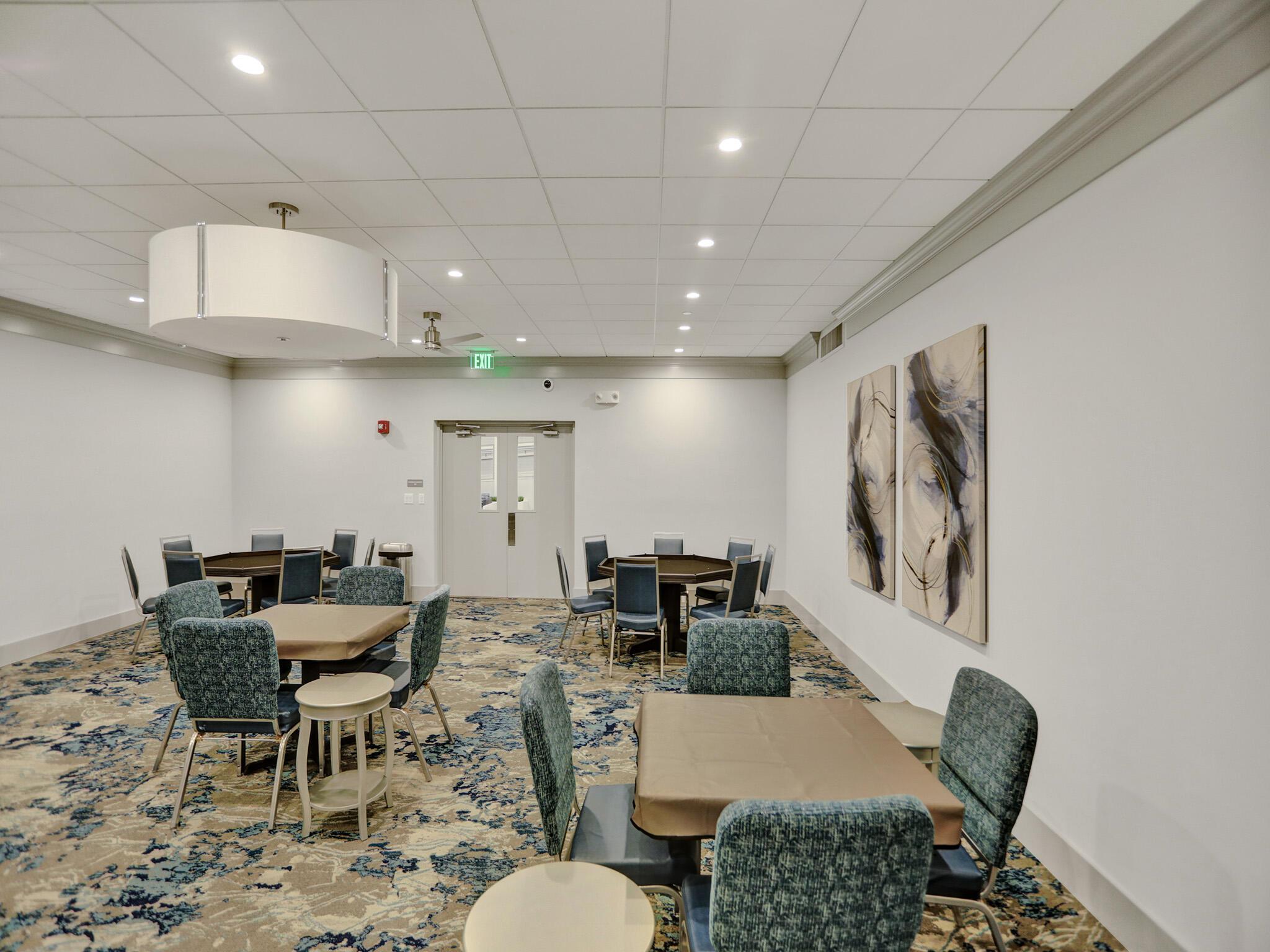 HUNTINGTON LAKES SEC THRE - Residential