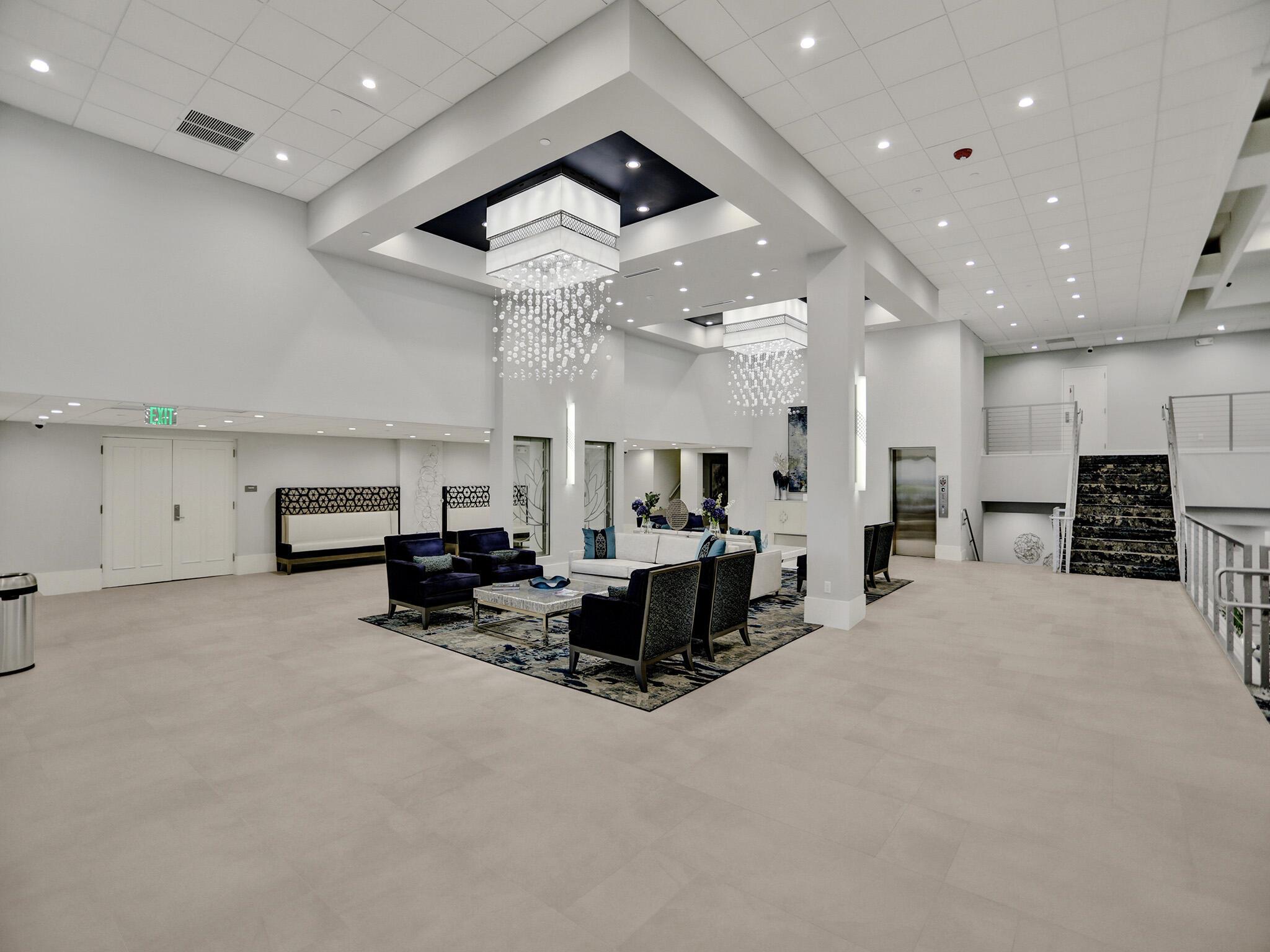 HUNTINGTON LAKES SEC THRE - Residential