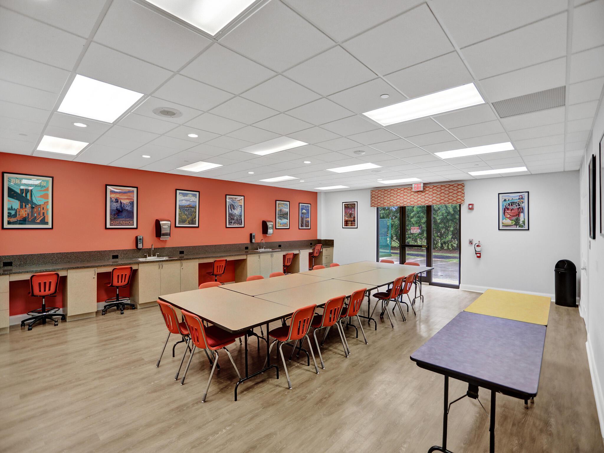 HUNTINGTON LAKES SEC THRE - Residential