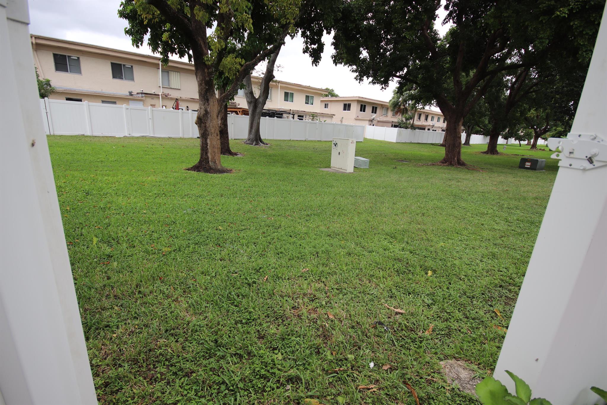 Townhomes of Oriole - Residential