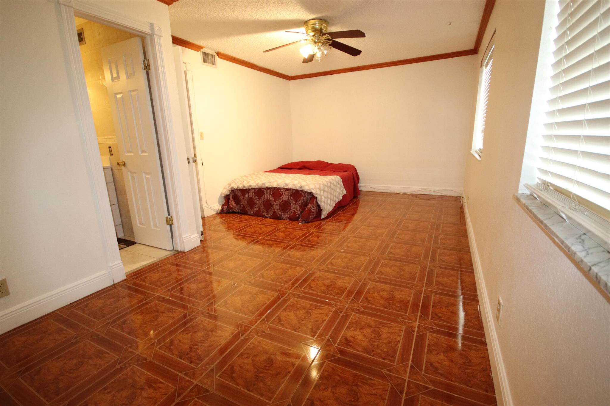 Townhomes of Oriole - Residential