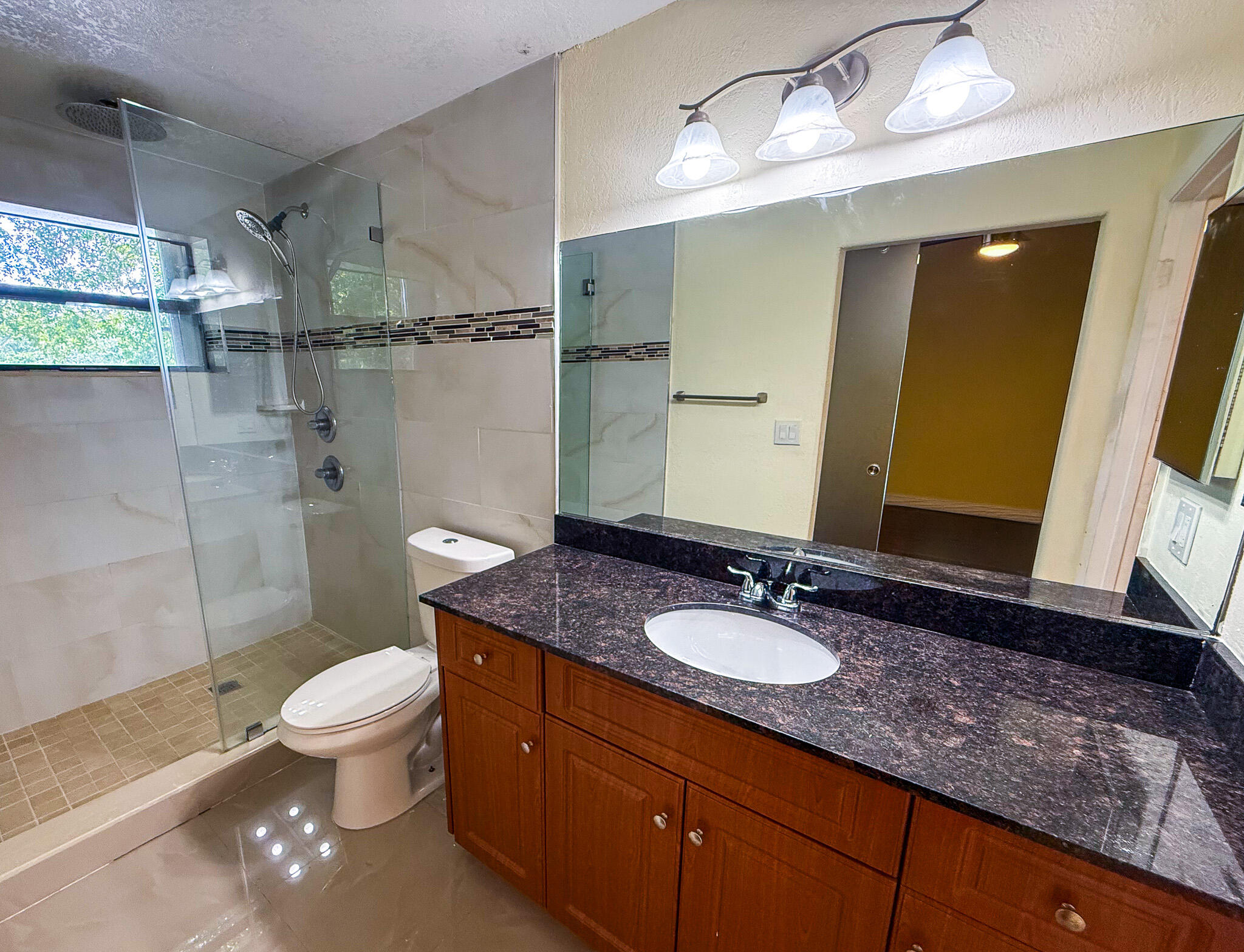 SPRINGTREE LAKES - Residential