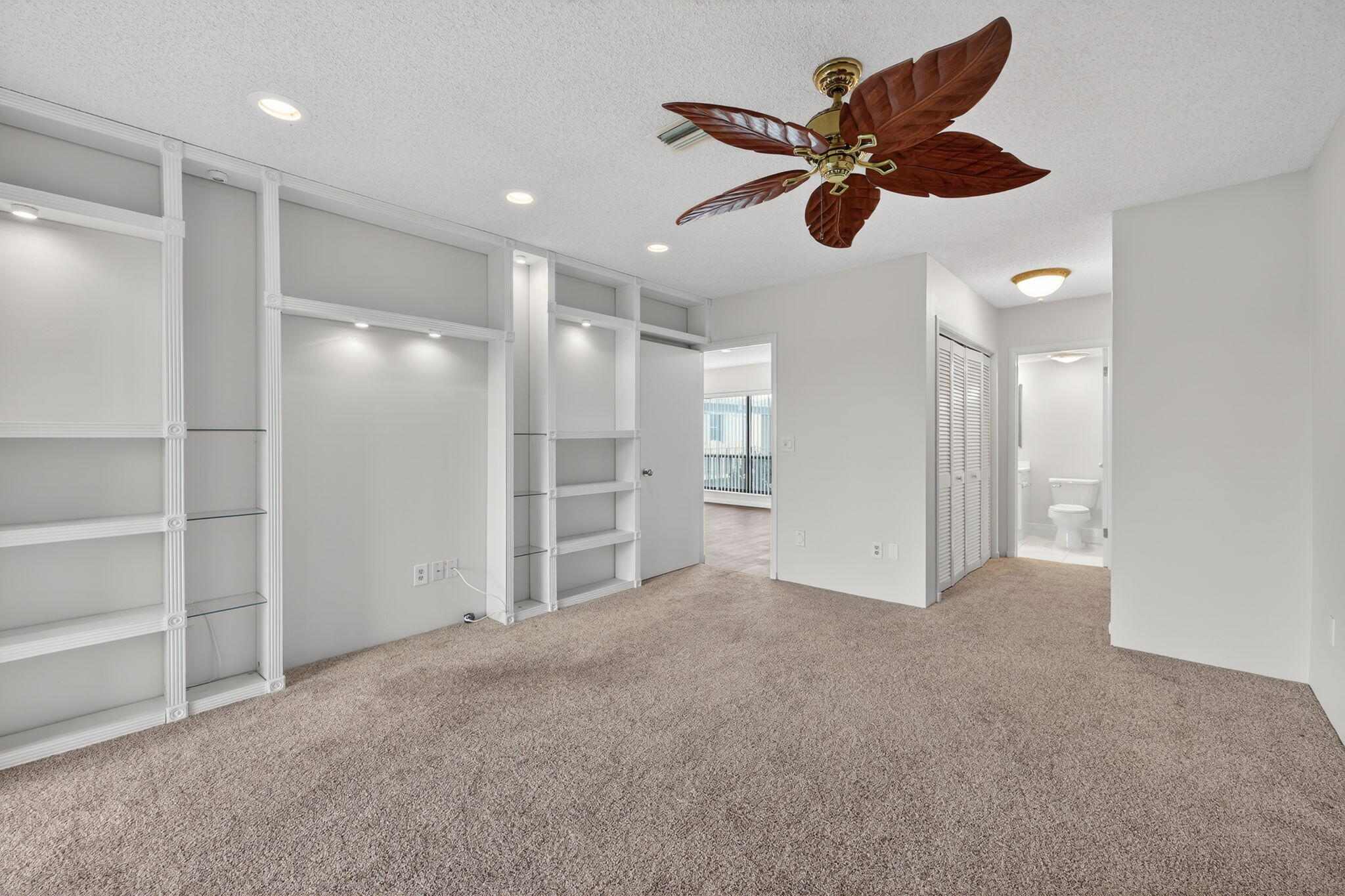 TURTLE CREEK APARTMENT BUILDINGS CONDO - Residential