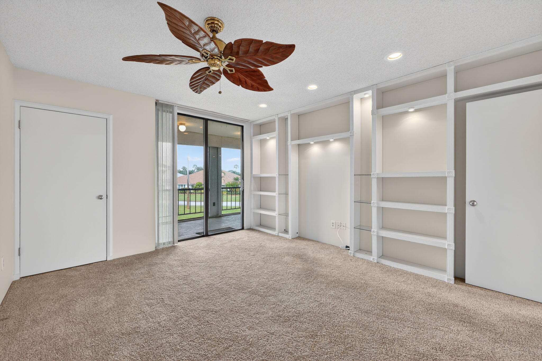 TURTLE CREEK APARTMENT BUILDINGS CONDO - Residential