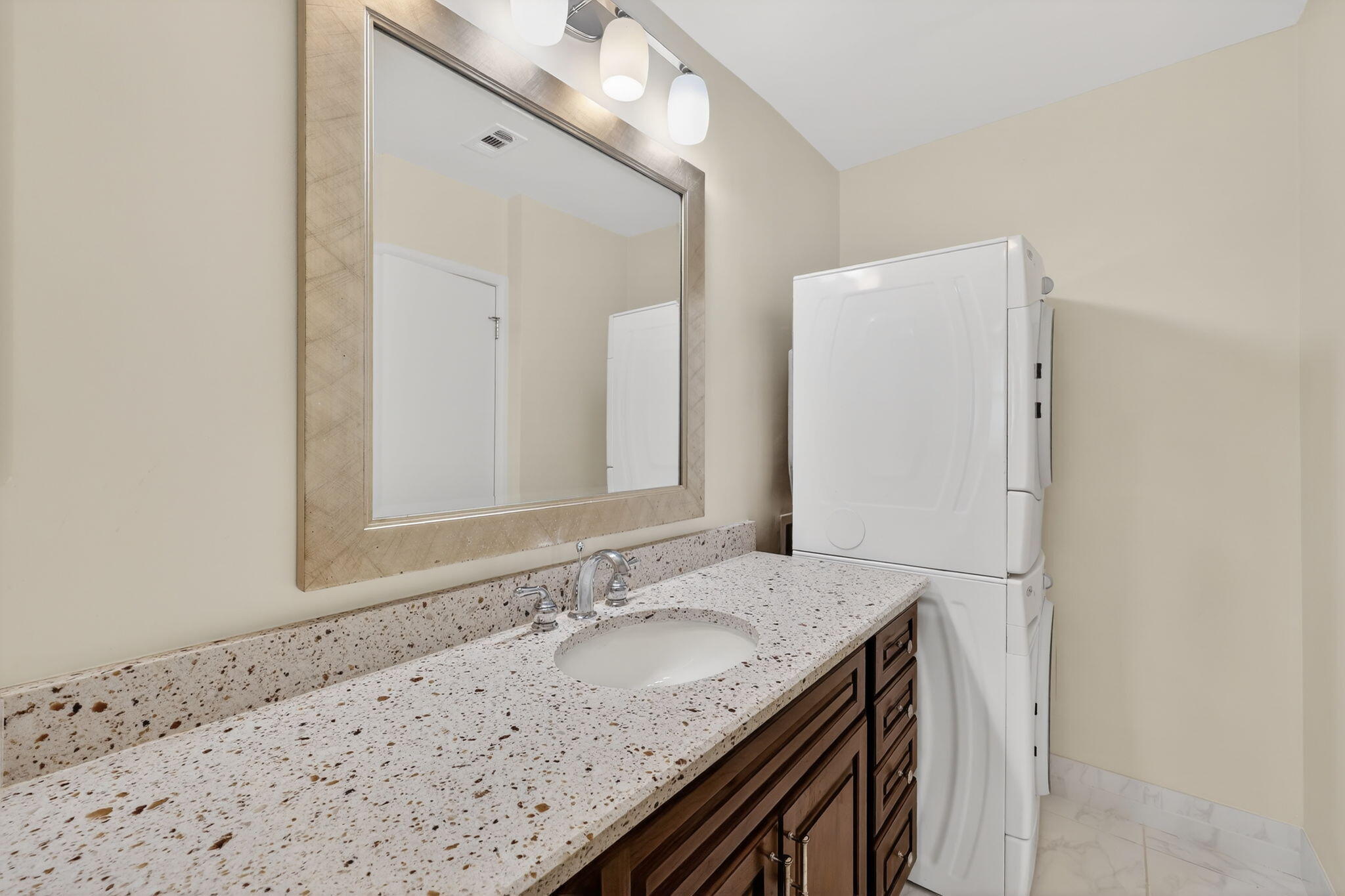 TURTLE CREEK APARTMENT BUILDINGS CONDO - Residential