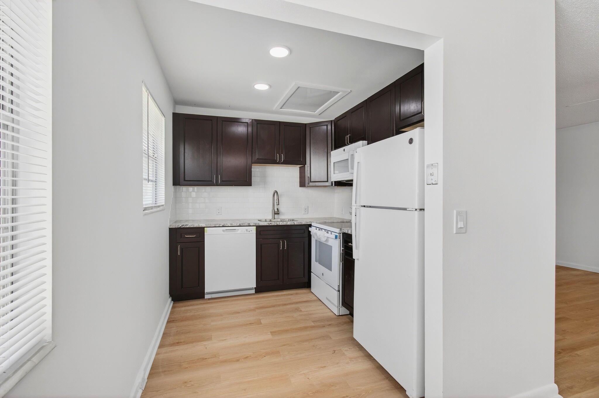 459 Mansfield K