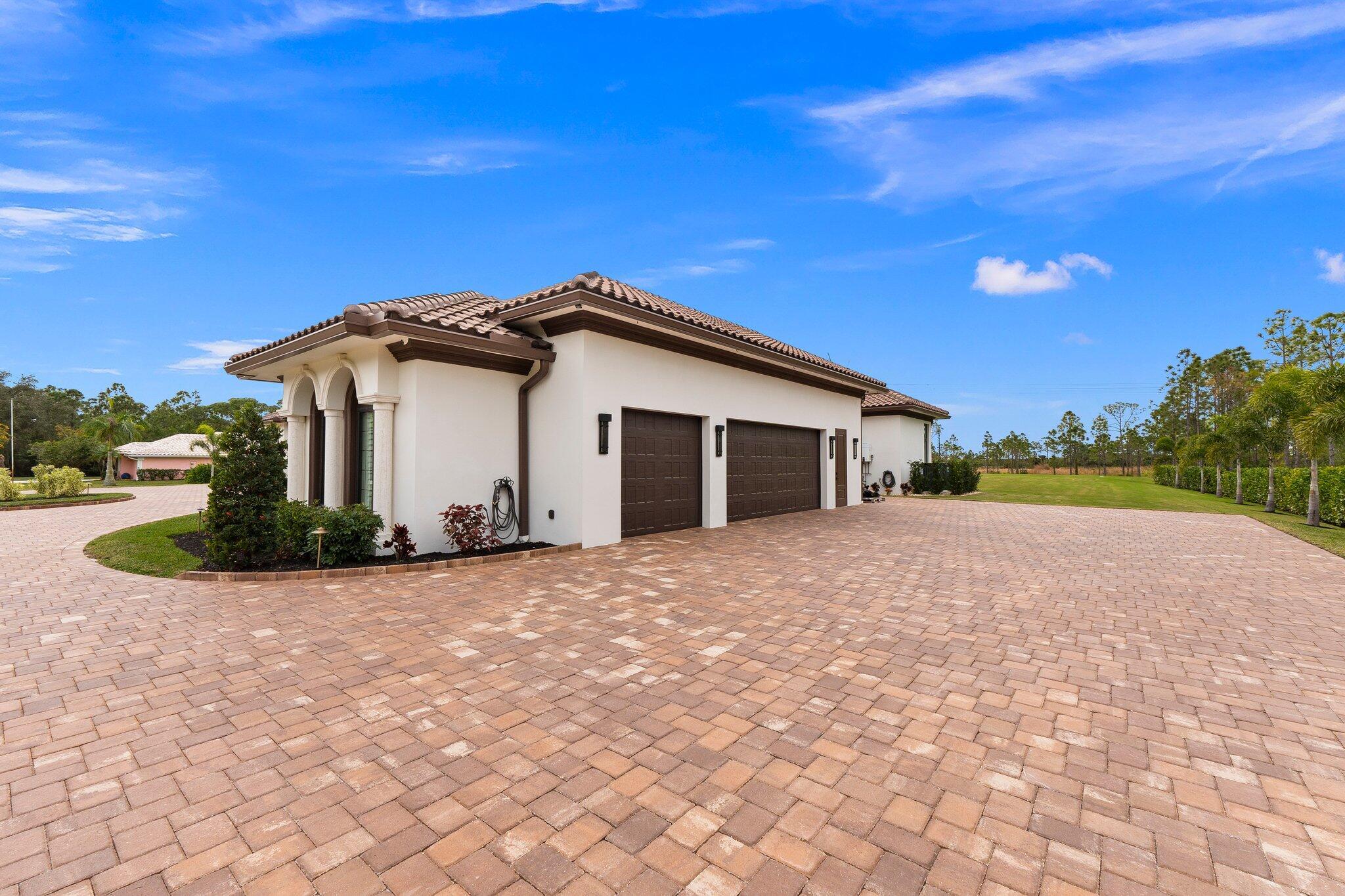 SABAL CREEK PHASE 1 - Residential