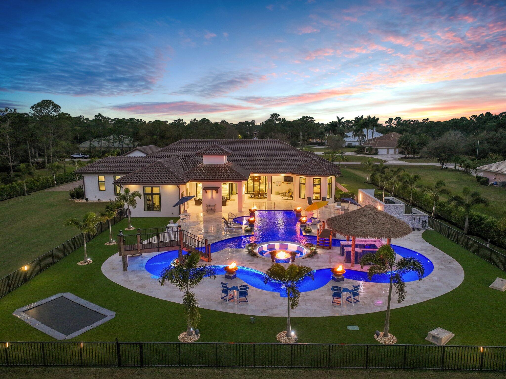 7848 Saddlebrook Drive