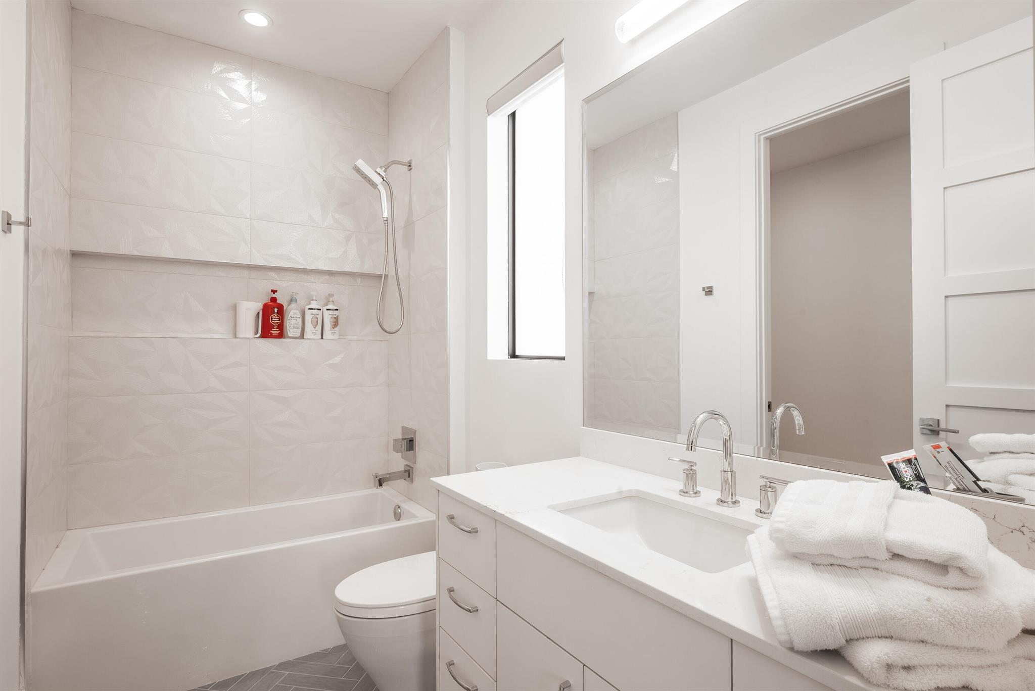 BOCA RATON RIVIERA - Residential