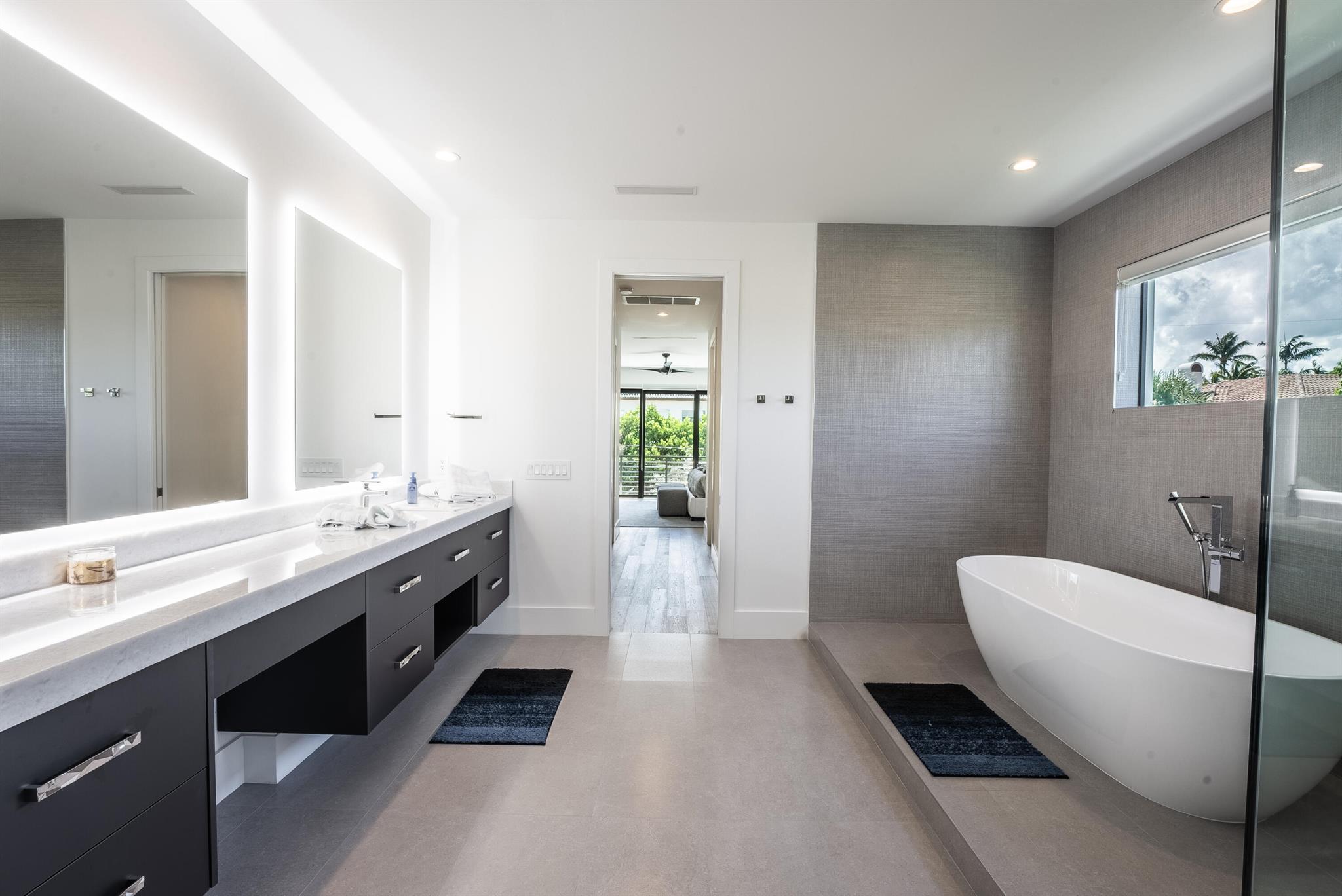 BOCA RATON RIVIERA - Residential