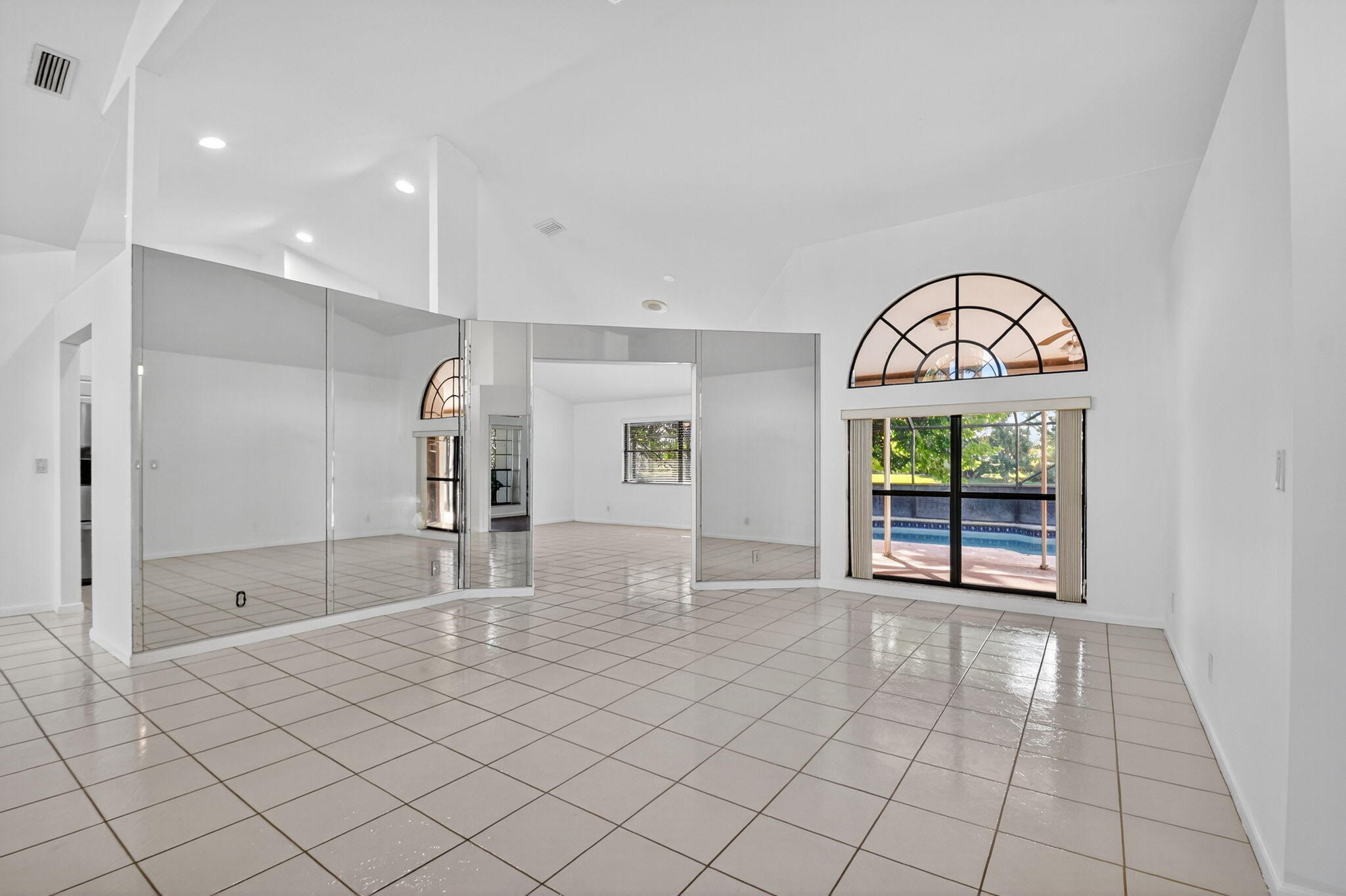 SARATOGA AT ROYAL PALM 4 - Residential