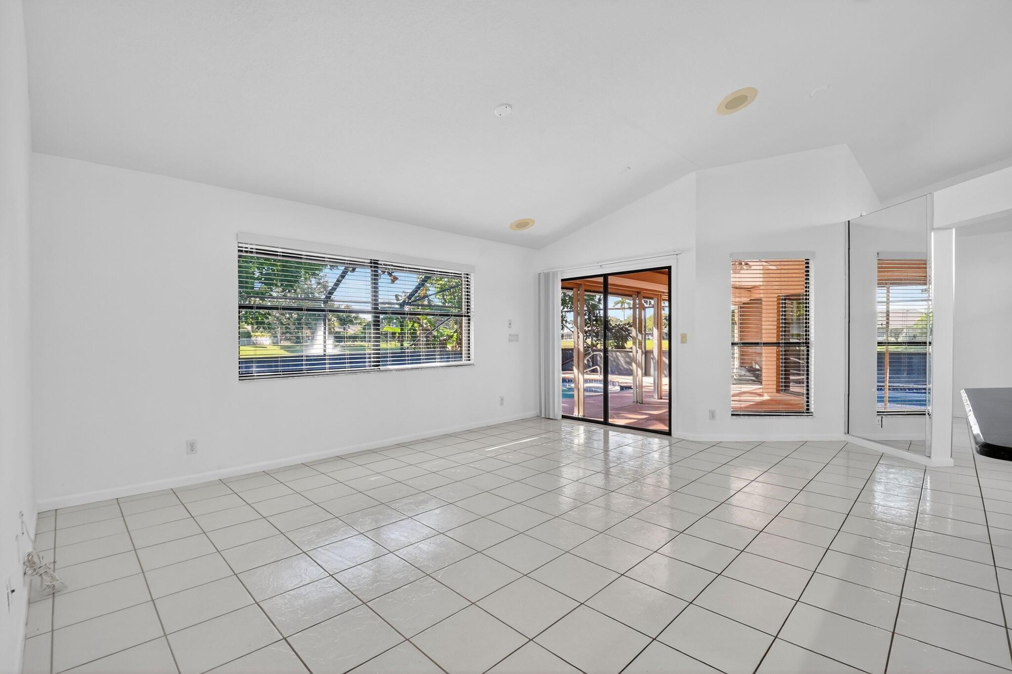 SARATOGA AT ROYAL PALM 4 - Residential