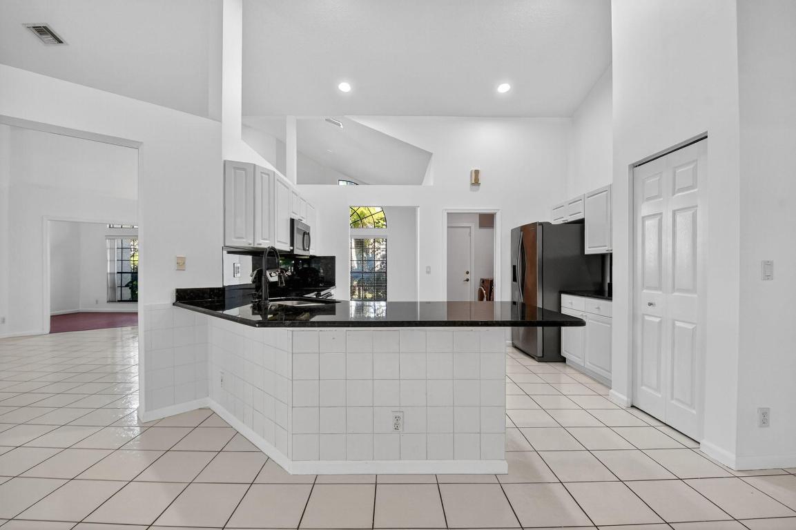 SARATOGA AT ROYAL PALM 4 - Residential