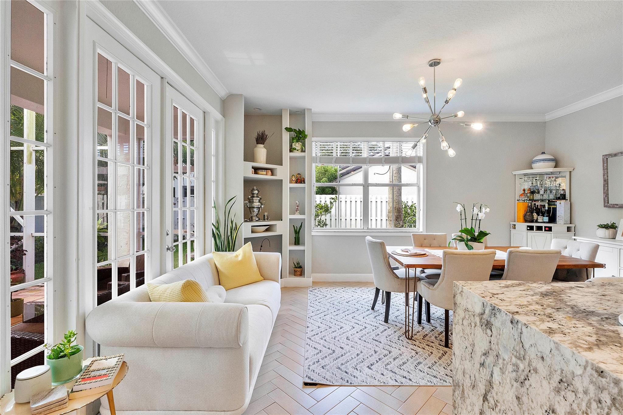 SECTOR 4 NORTH - Residential Lease