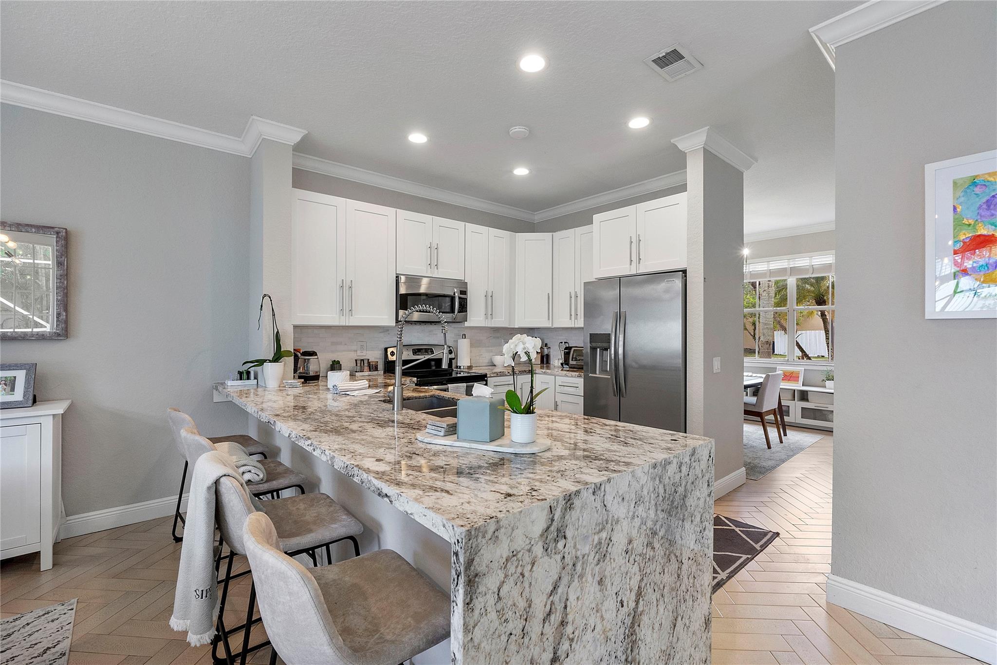 SECTOR 4 NORTH - Residential Lease