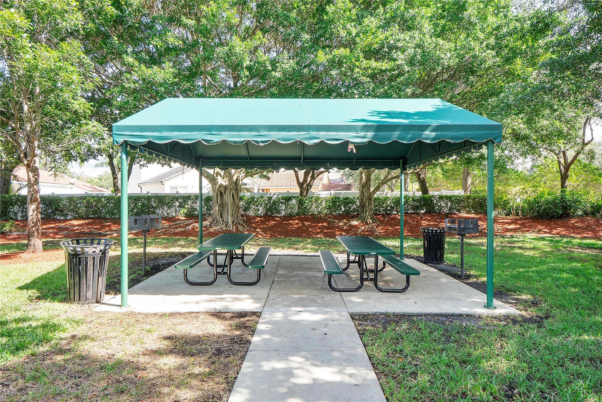 SECTOR 4 NORTH - Residential Lease