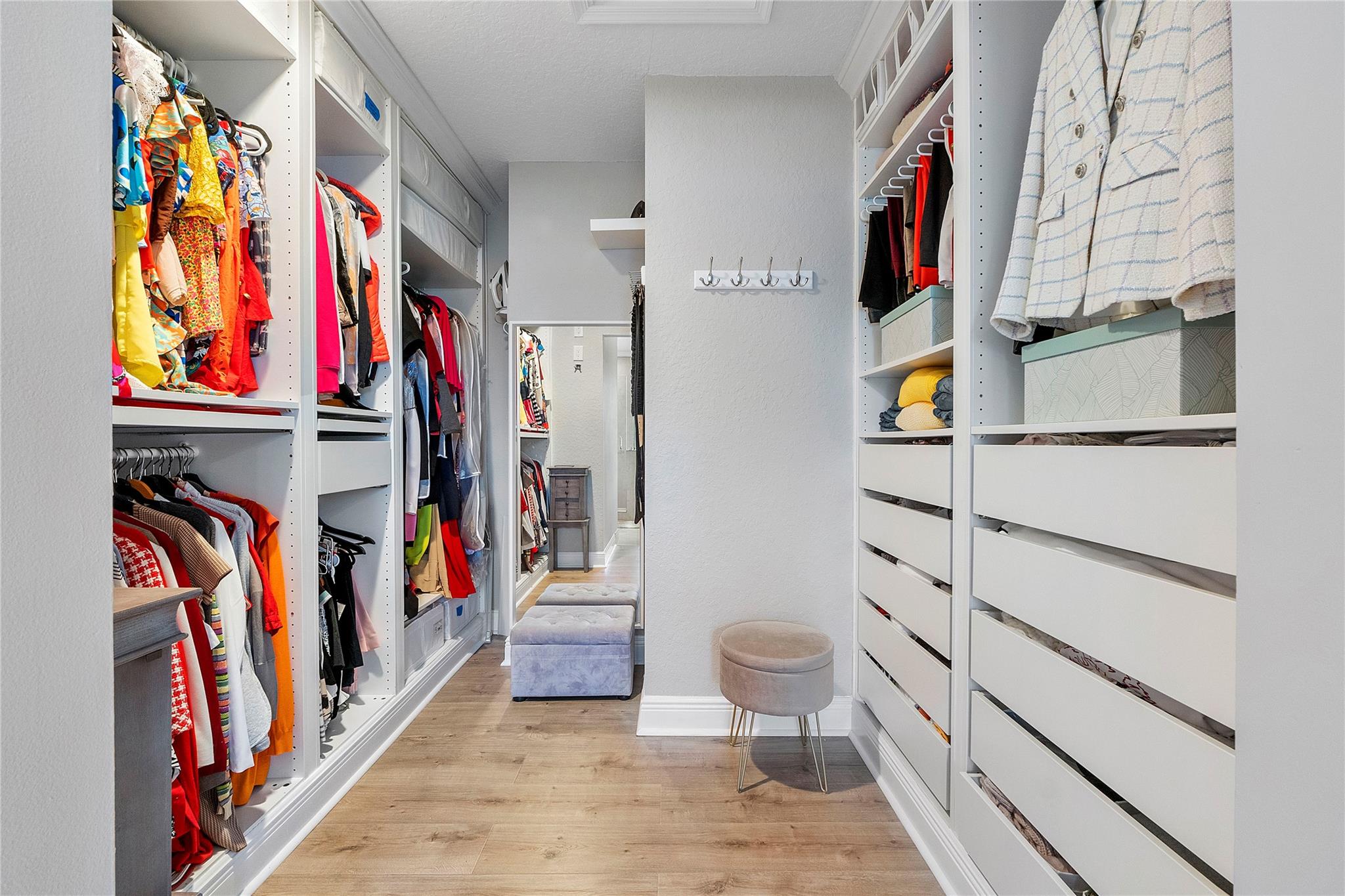 SECTOR 4 NORTH - Residential Lease