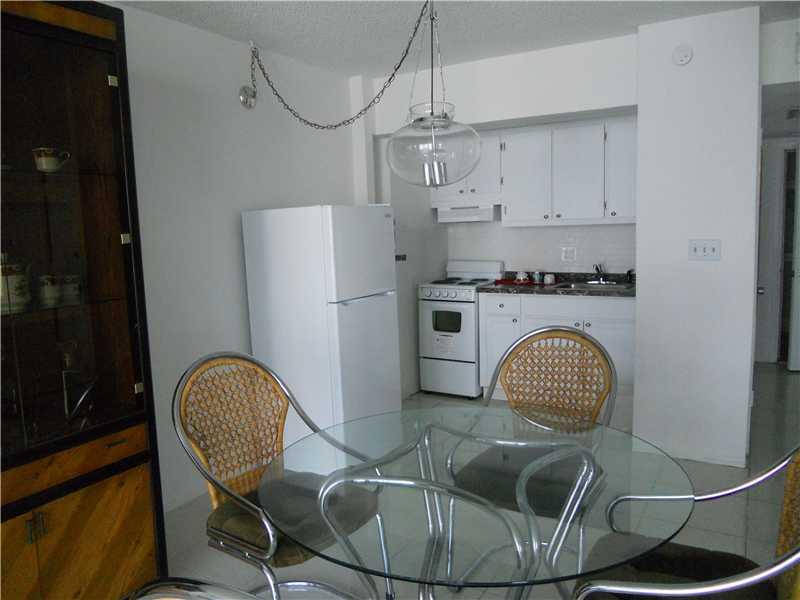 THE SEASONS - Residential