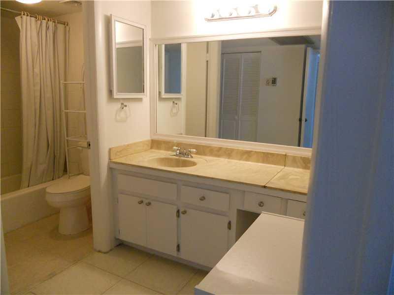 THE SEASONS - Residential