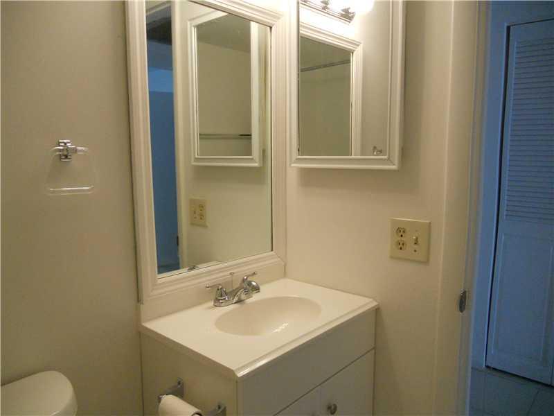 THE SEASONS - Residential