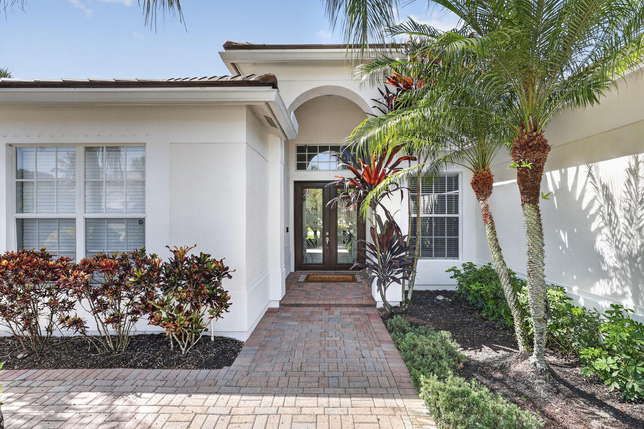 Properties 11144 MARINA BAY Road
