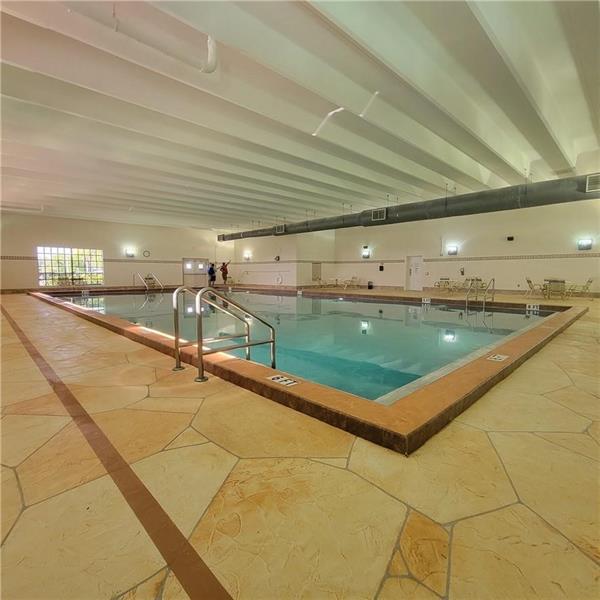 FANSHAW AT CENTURY VILLAGE CONDO - Residential
