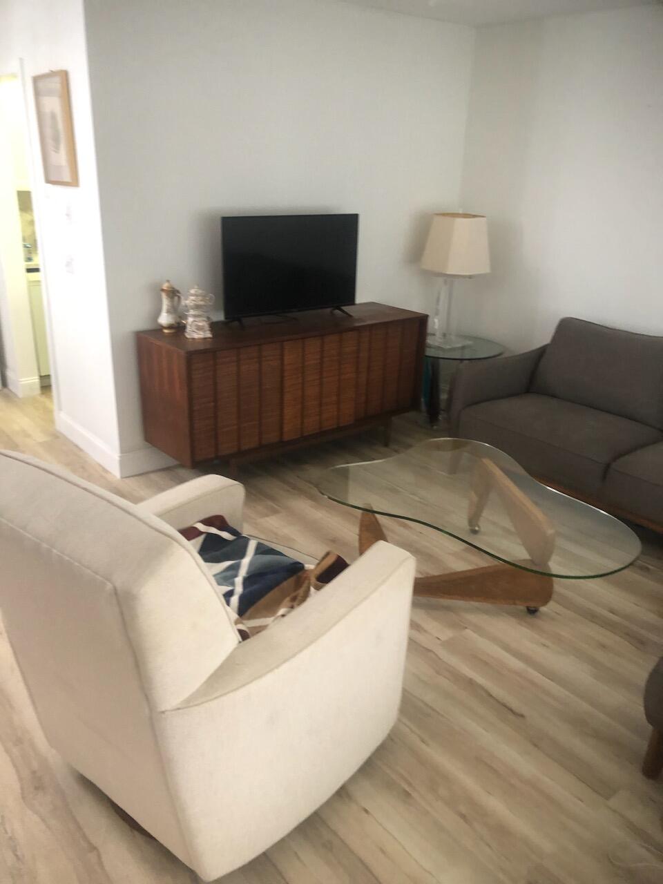 FANSHAW AT CENTURY VILLAGE CONDO - Residential