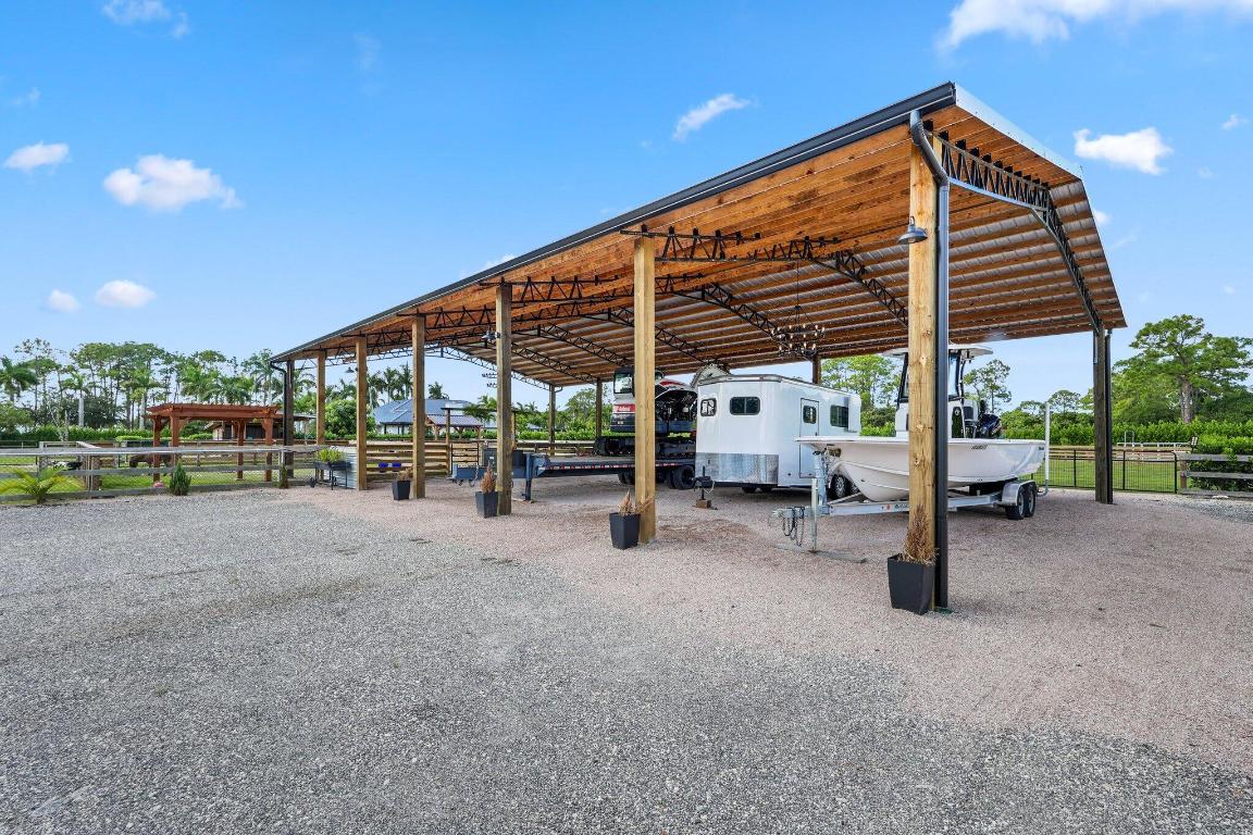 Caloosa - Residential