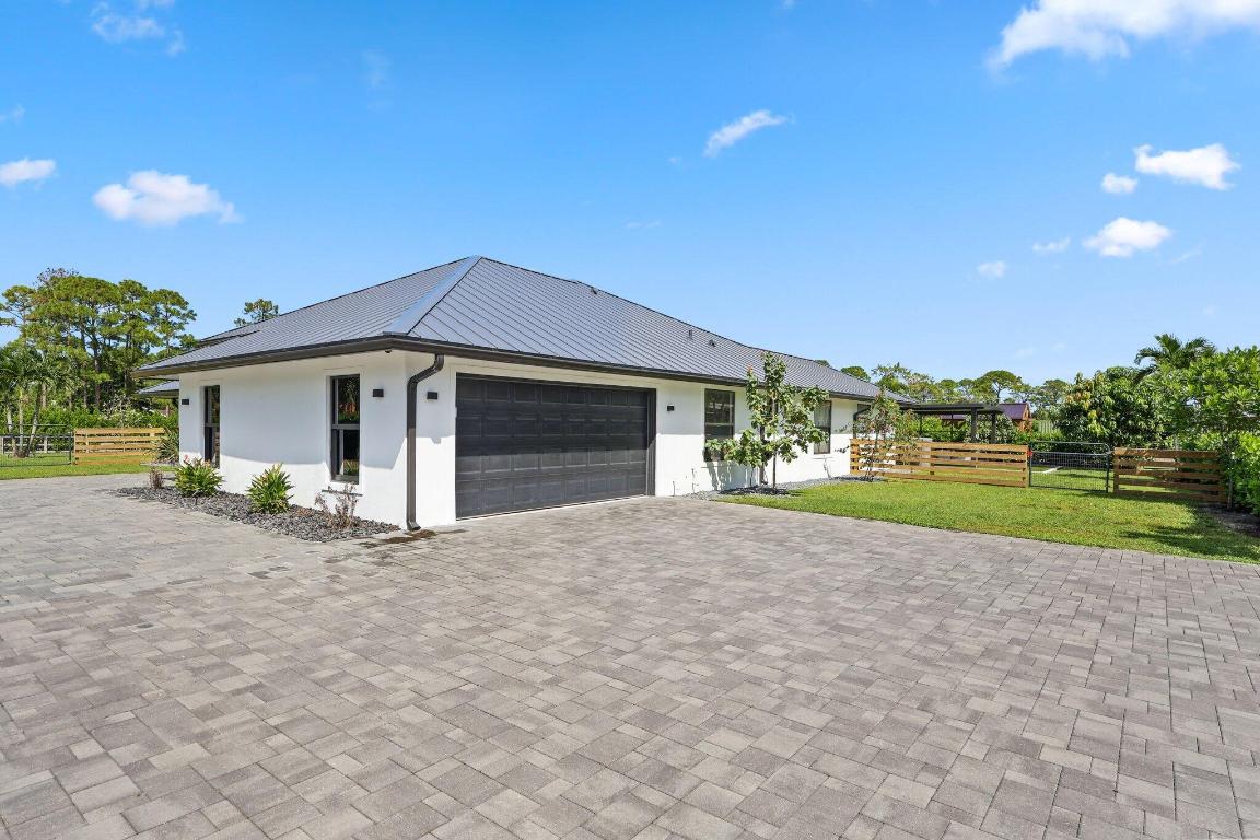 Caloosa - Residential