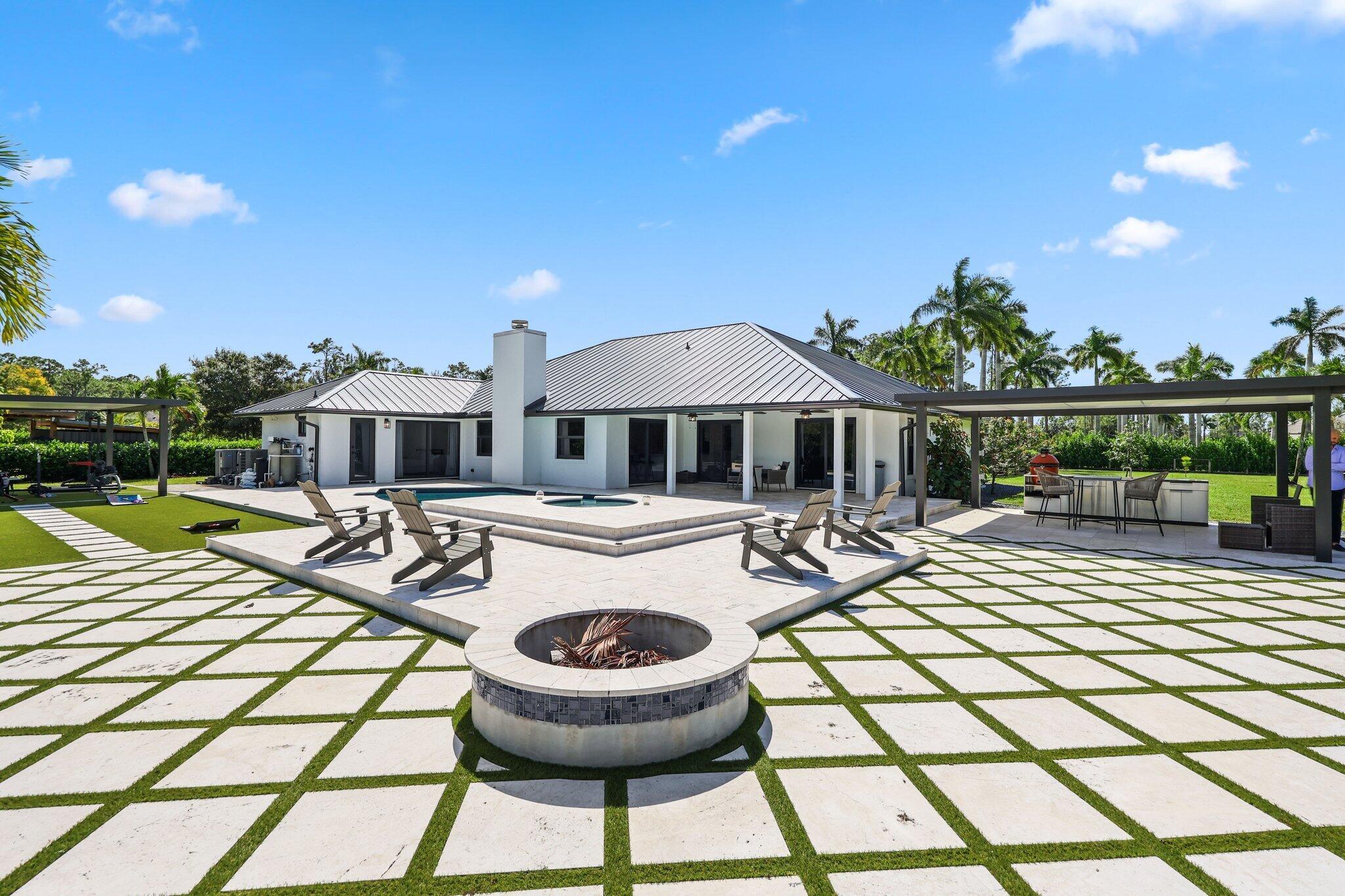 Caloosa - Residential