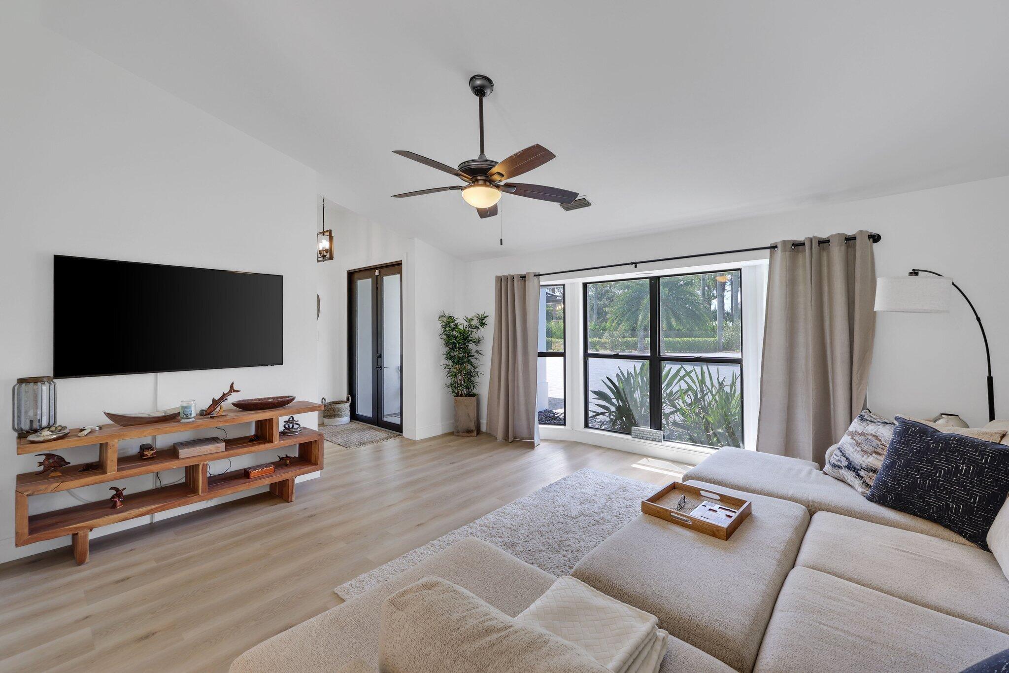 Caloosa - Residential