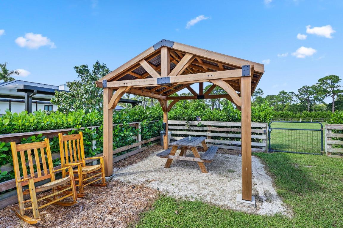 Caloosa - Residential