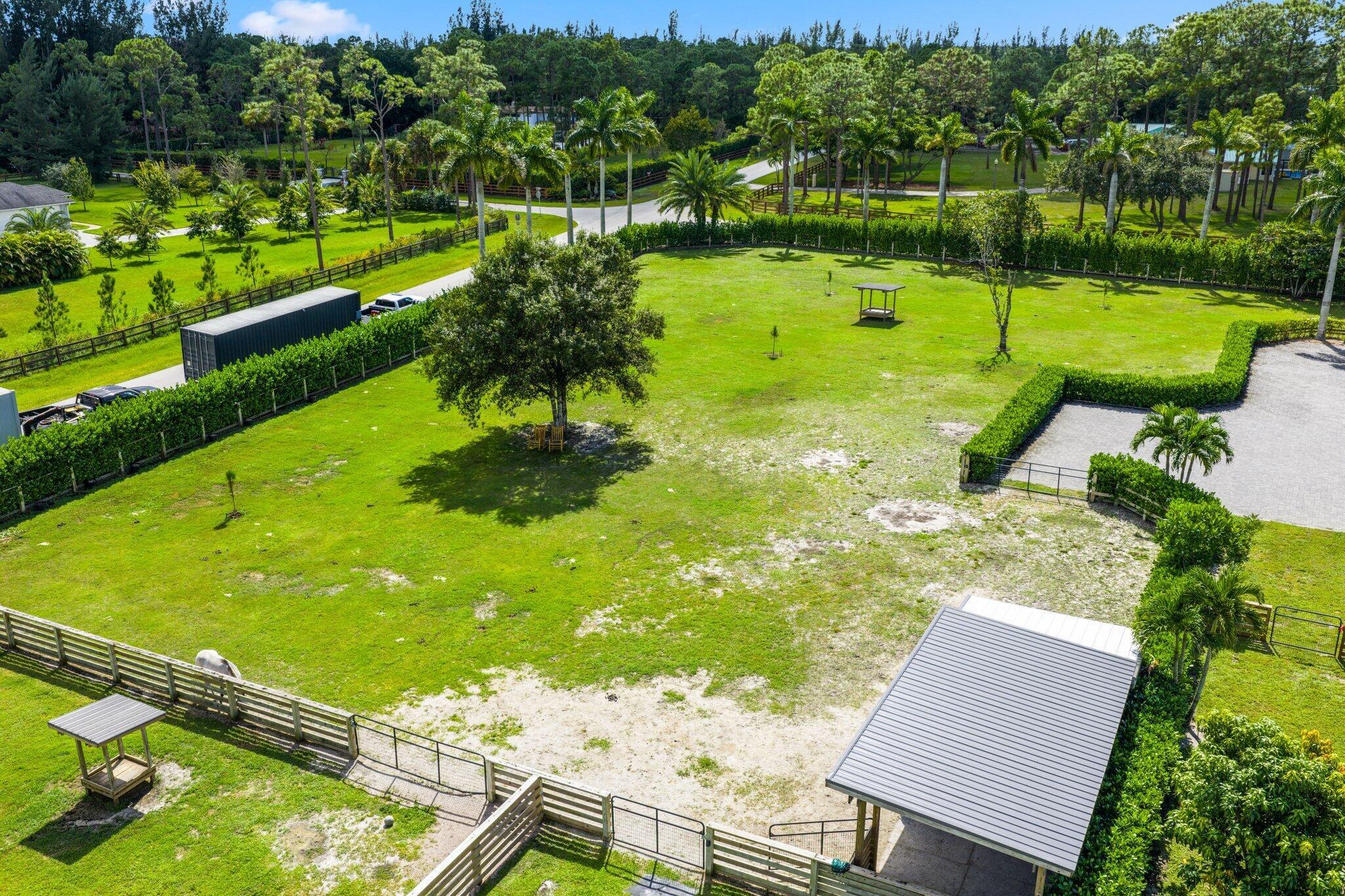 Caloosa - Residential