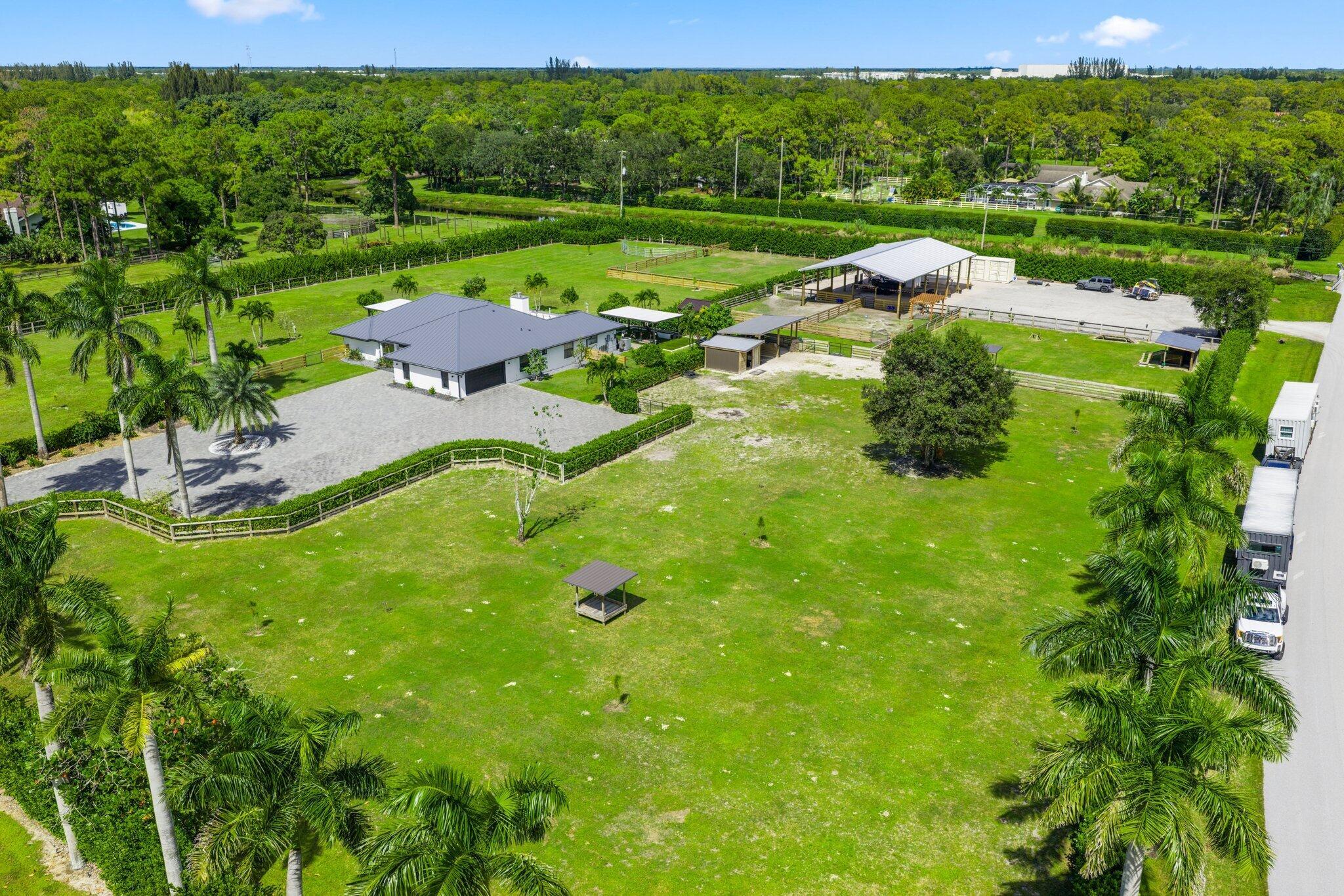 Caloosa - Residential