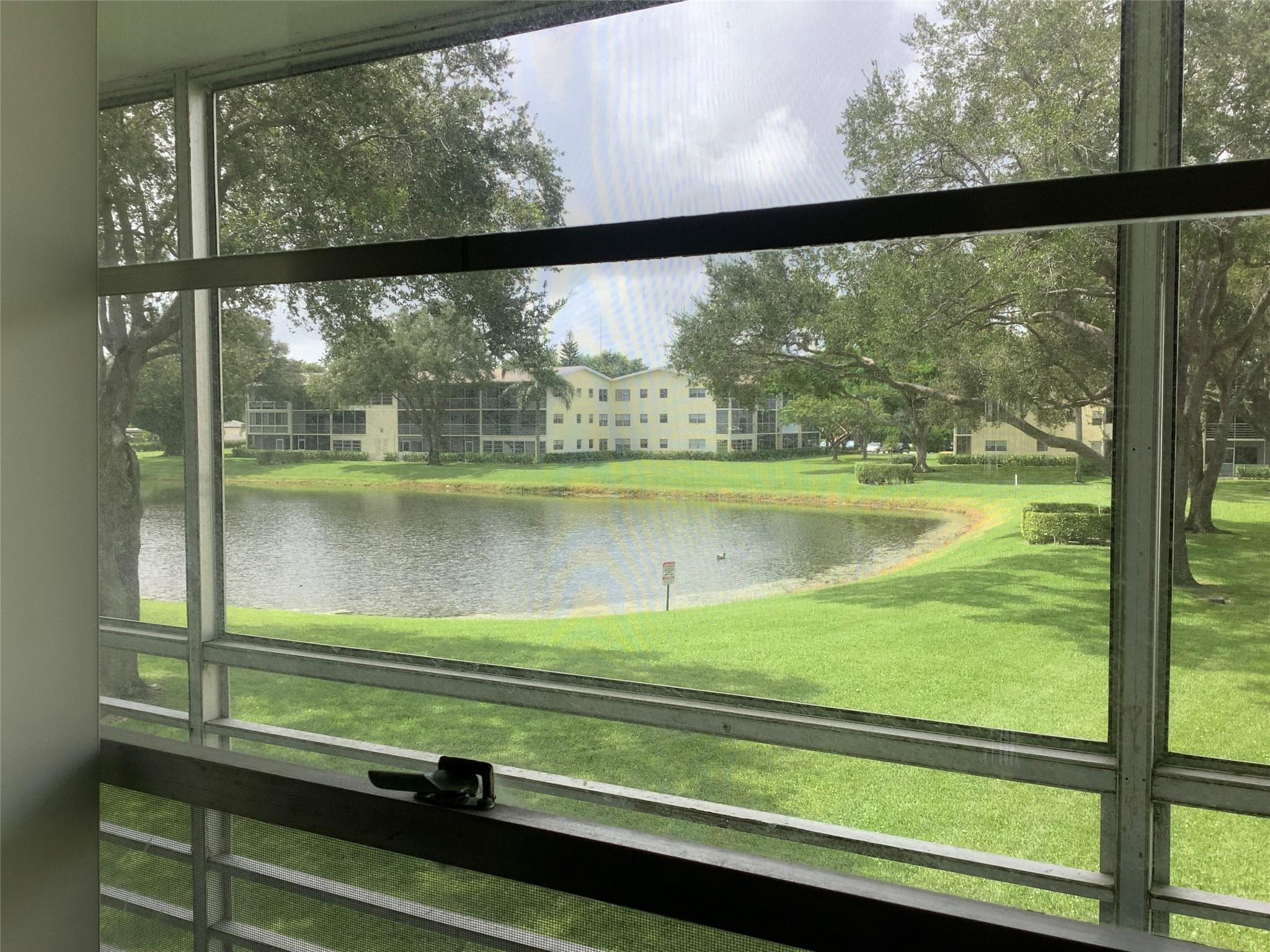 Dorset At Century Village - Residential Lease