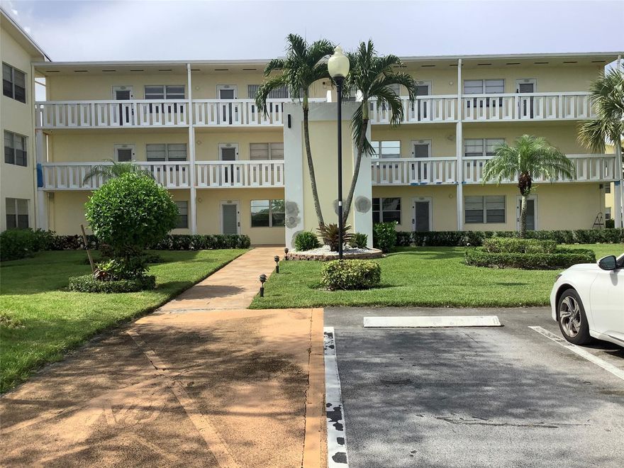 Its vacation time! Reserve your spot in this spectacular, 55+, fully renovated, great view, 2 bedrooms 1 & 1/2 bath, resort style Century Village! Everything you need for the perfect winter getaway! Tile floors, granite counter tops, beautiful bathrooms, bright & cozy, pristine kitchen, modern lighting, screened patio w/ water view! The community has so much to offer including internet & cable, Pickleball courts, state of the art clubhouse w/ fitness center, multiple outdoor & indoor swimming pools, tennis courts, amazing live shows, workout classes, bingo, card rooms & transportation, gated 24/7. The closet in the second bedroom shall remain locked and is reserved for Owner’s personal storage. Walking distance from places of worship. NO smokers. Queen bed & a comfortable sofa bed.