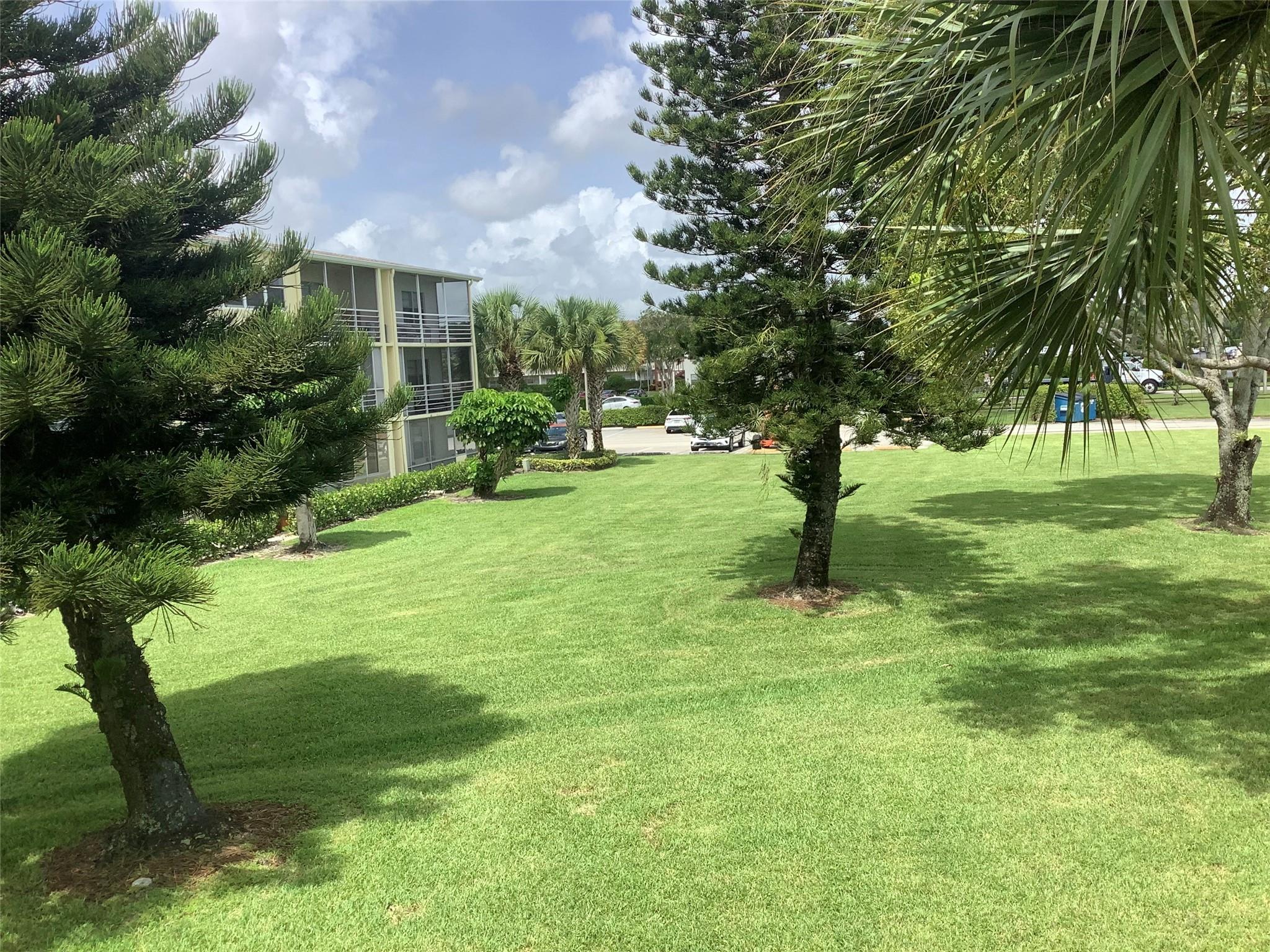 Dorset At Century Village - Residential Lease