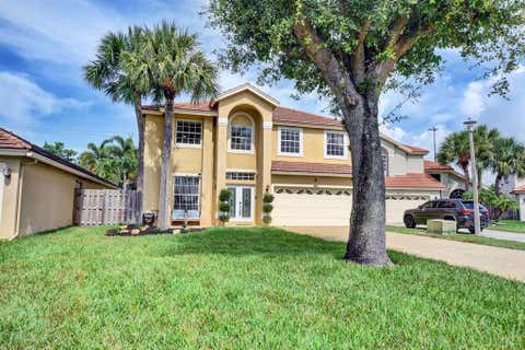 Featured picture for the property R10727298