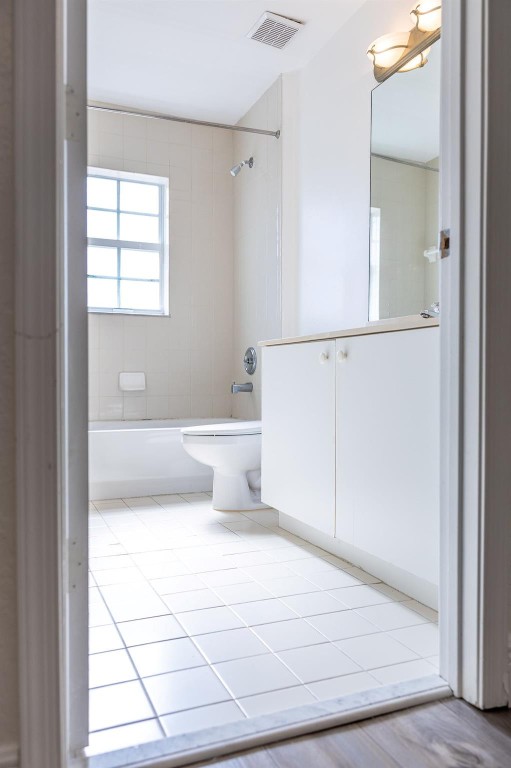 SOUTHGATE AT NOB HILL - Residential