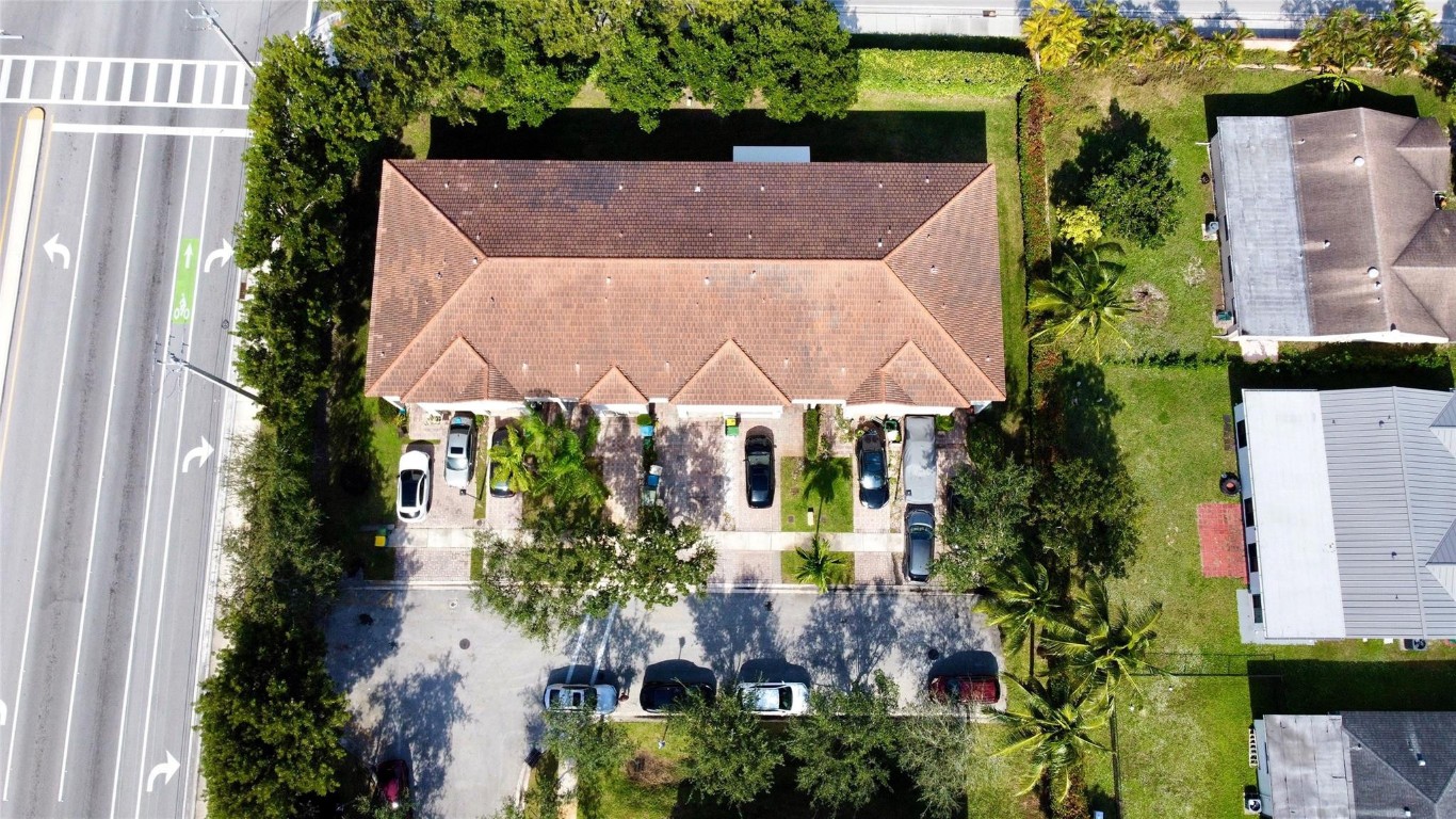 SOUTHGATE AT NOB HILL - Residential