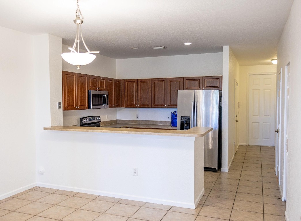 SOUTHGATE AT NOB HILL - Residential