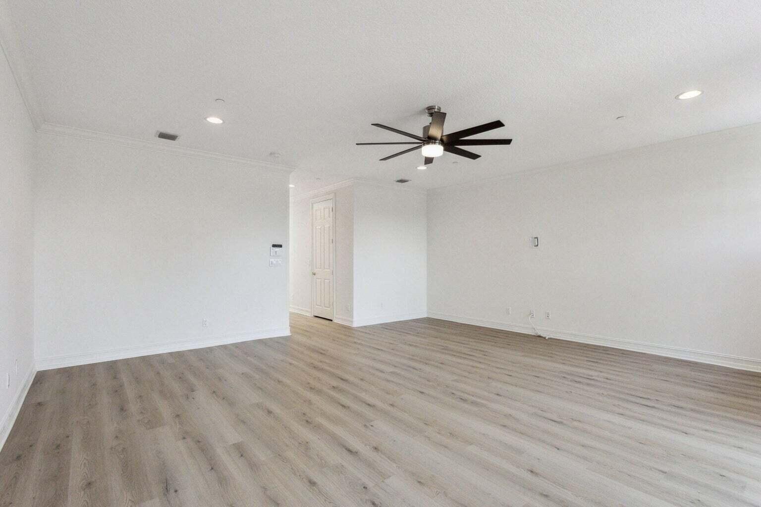 VENETIAN ISLES 2ND SEC - Residential Lease