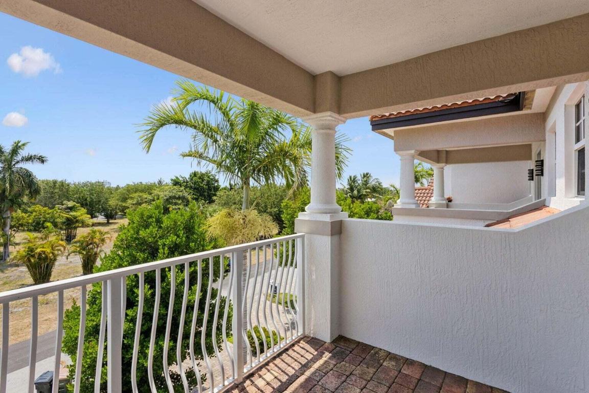 VENETIAN ISLES 2ND SEC - Residential Lease