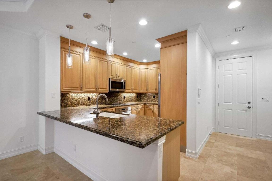 VENETIAN ISLES 2ND SEC - Residential Lease