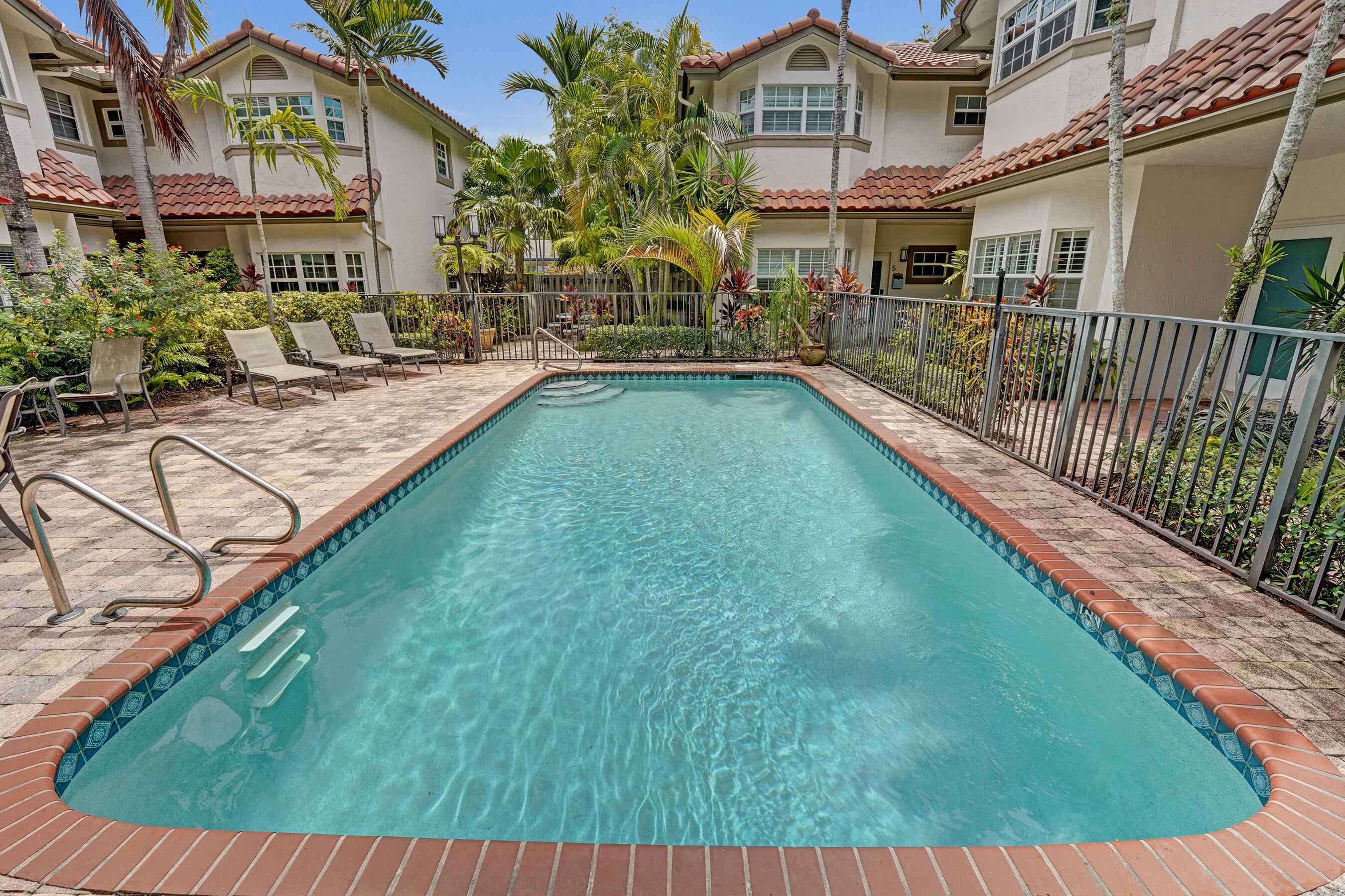 620 NE 9th Avenue 6, Fort Lauderdale FL 33304