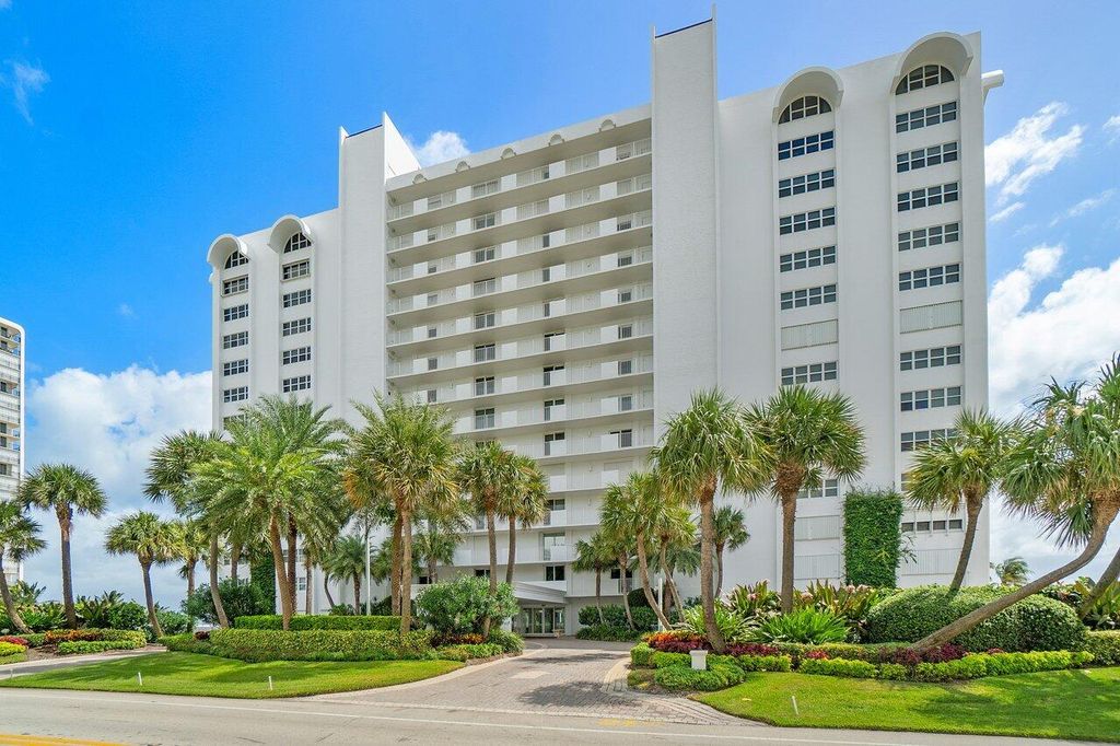 Photo of 3000 S Ocean Boulevard #501, Boca Raton, FL 33432 (MLS # R10955151)