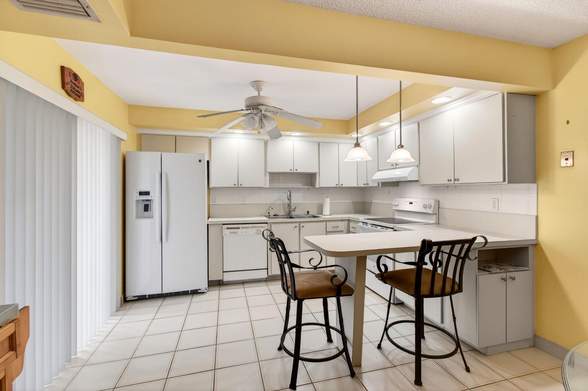 RAINBERRY BAY - Residential