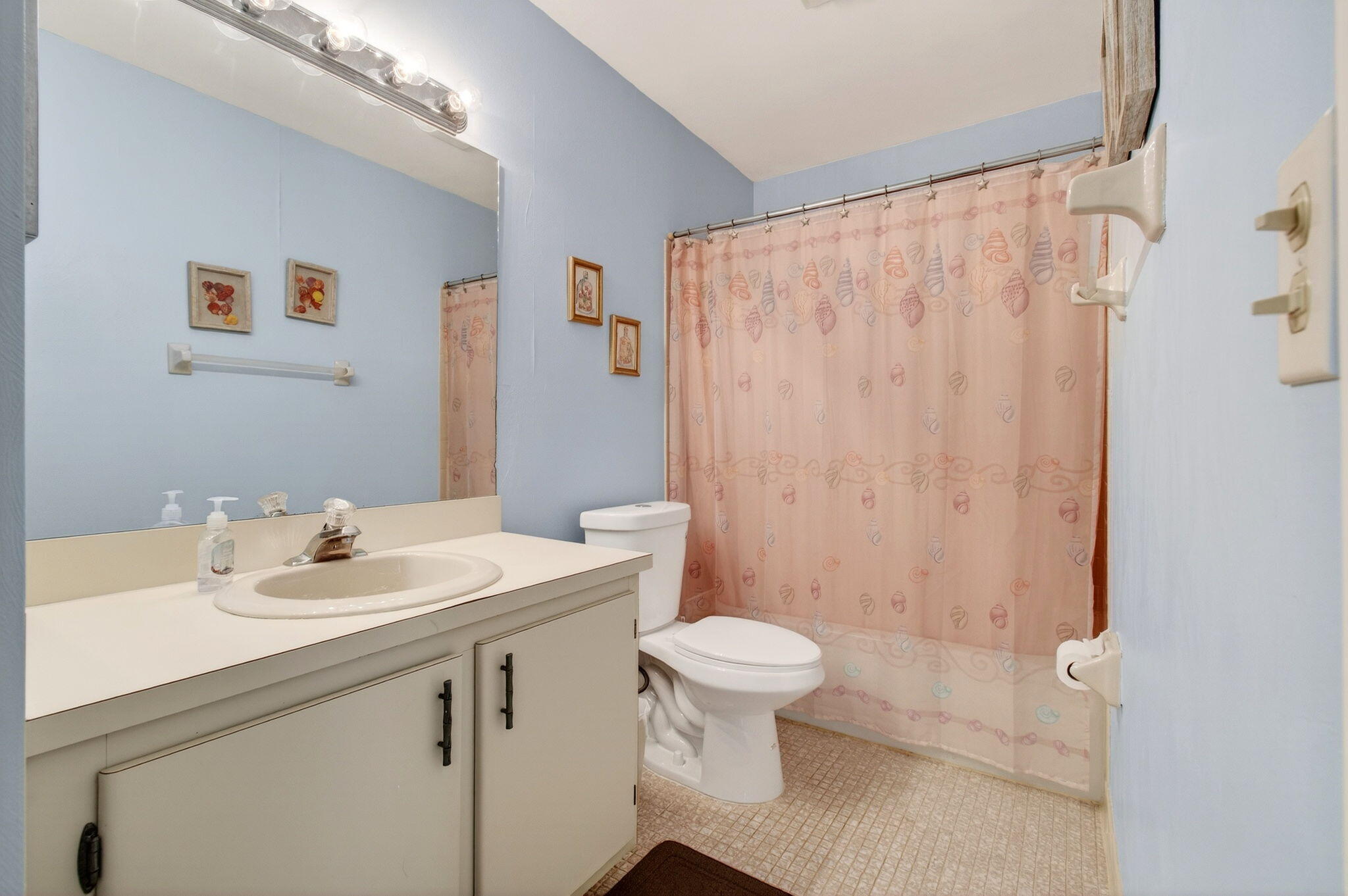 RAINBERRY BAY - Residential