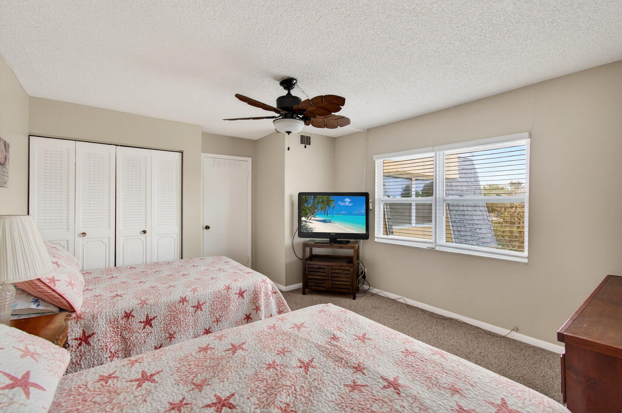 RAINBERRY BAY - Residential